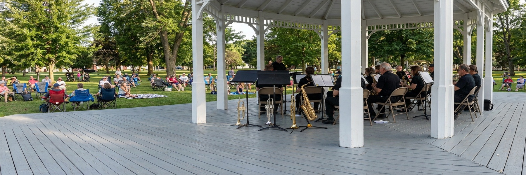 Free Concert at Fence: Contigo